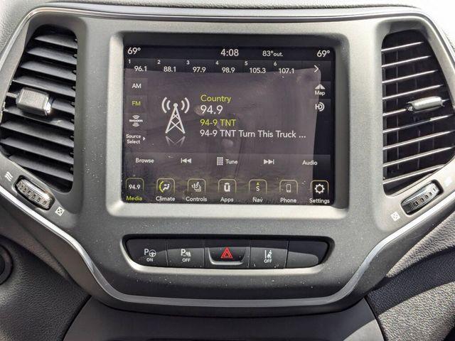 used 2023 Jeep Cherokee car, priced at $25,390