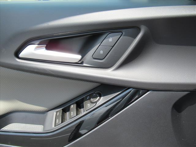 new 2026 Chevrolet Equinox car, priced at $33,148