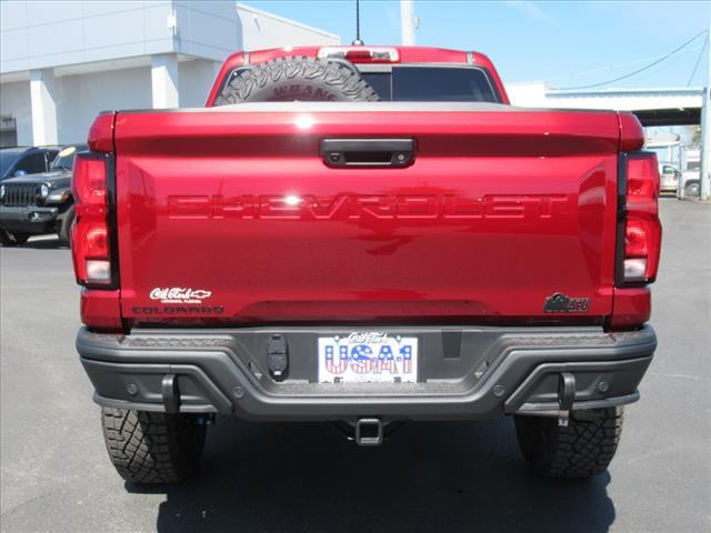 new 2025 Chevrolet Colorado car