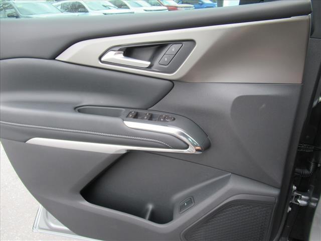 new 2026 Chevrolet Traverse car, priced at $42,638