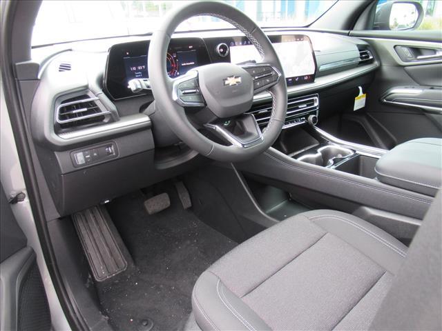 new 2026 Chevrolet Traverse car, priced at $42,638