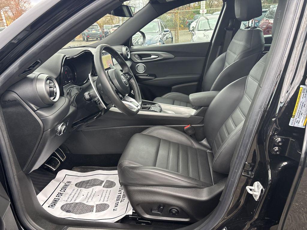 used 2024 Alfa Romeo Tonale car, priced at $28,890