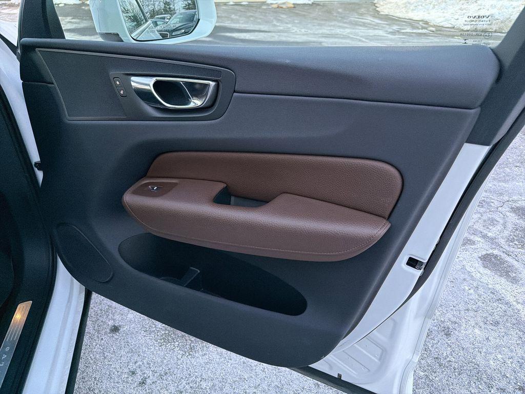 used 2018 Volvo XC60 car, priced at $16,890