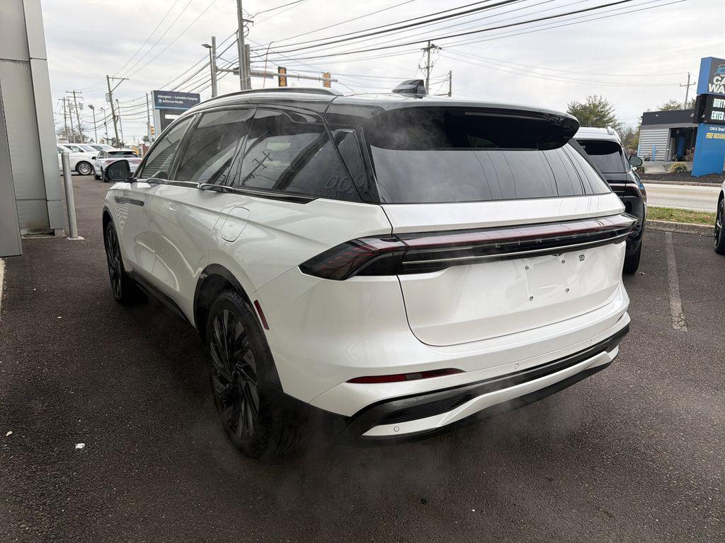 new 2026 Lincoln Nautilus car, priced at $73,295