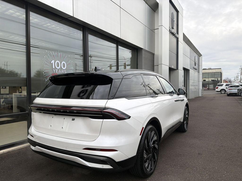 new 2026 Lincoln Nautilus car, priced at $73,295