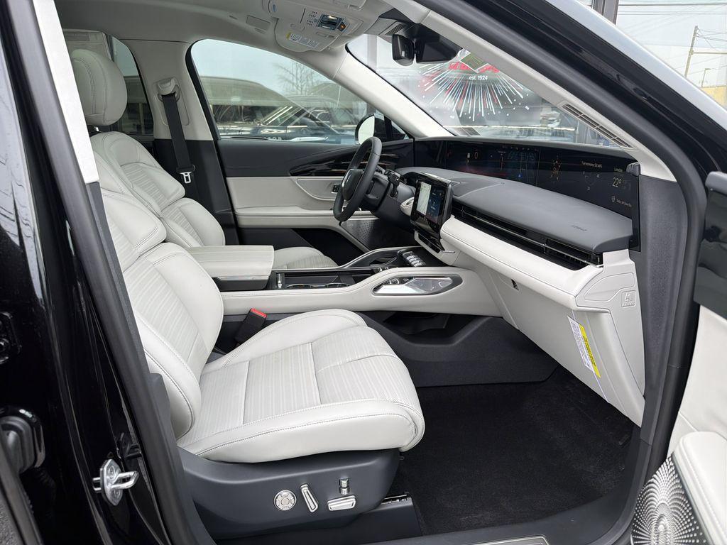 new 2026 Lincoln Nautilus car, priced at $65,821