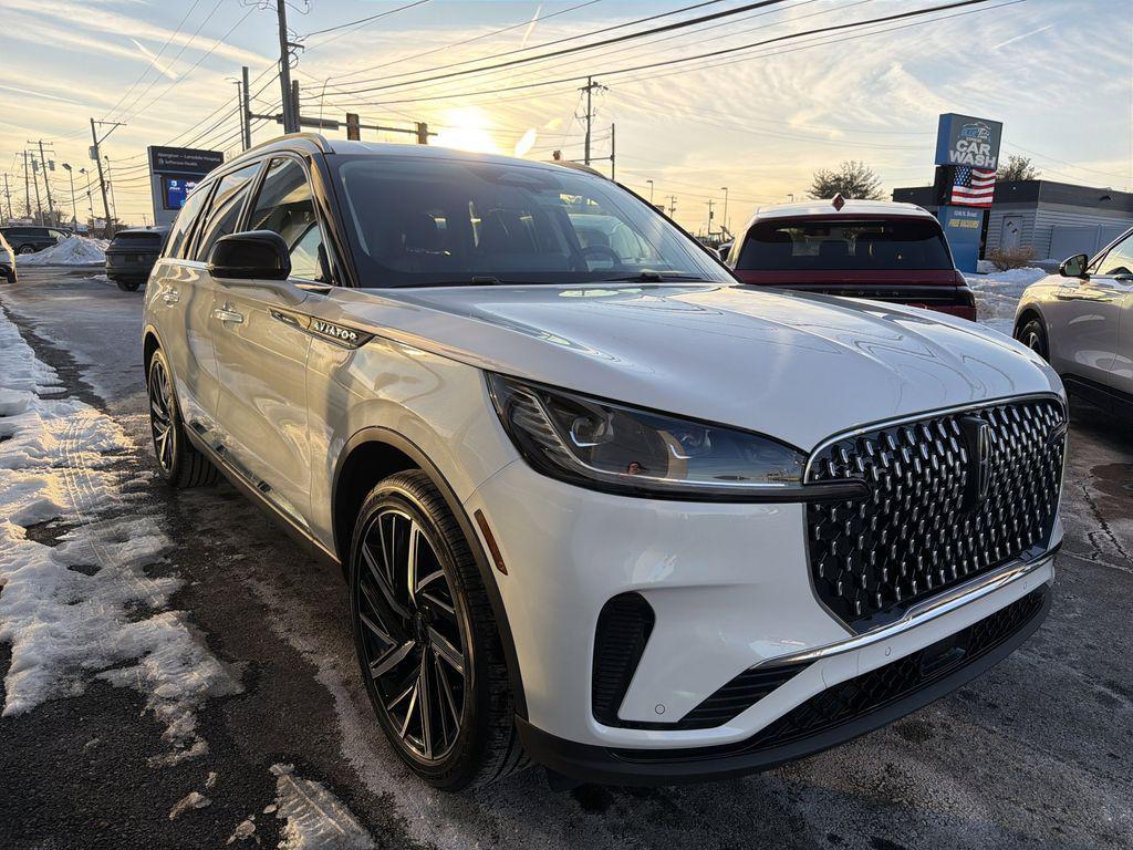new 2026 Lincoln Aviator car, priced at $80,515