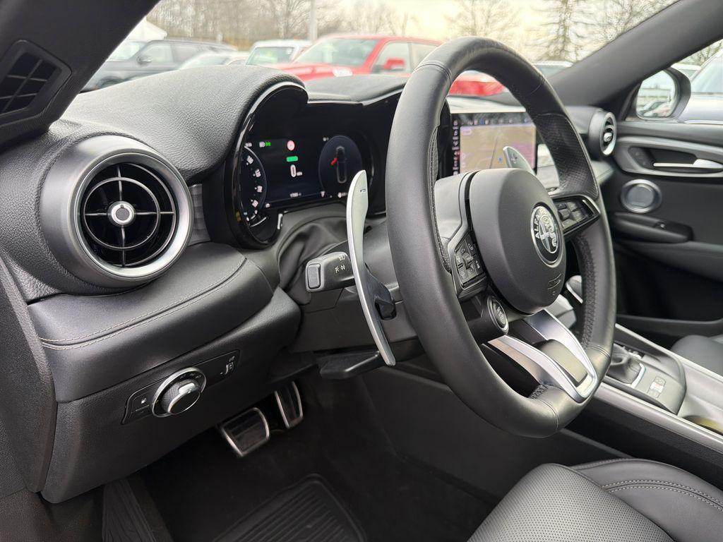 used 2024 Alfa Romeo Tonale car, priced at $28,890