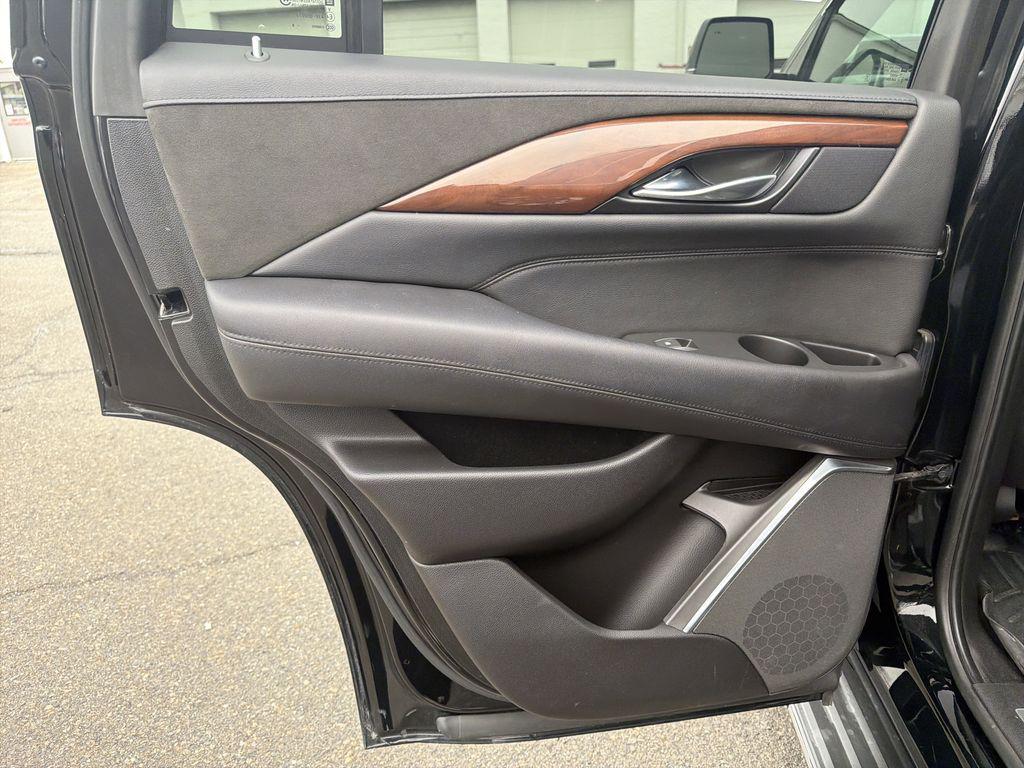 used 2019 Cadillac Escalade car, priced at $33,890