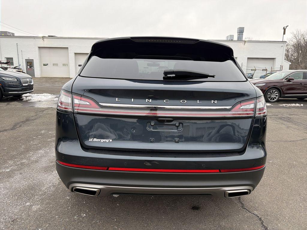 used 2022 Lincoln Nautilus car, priced at $33,890