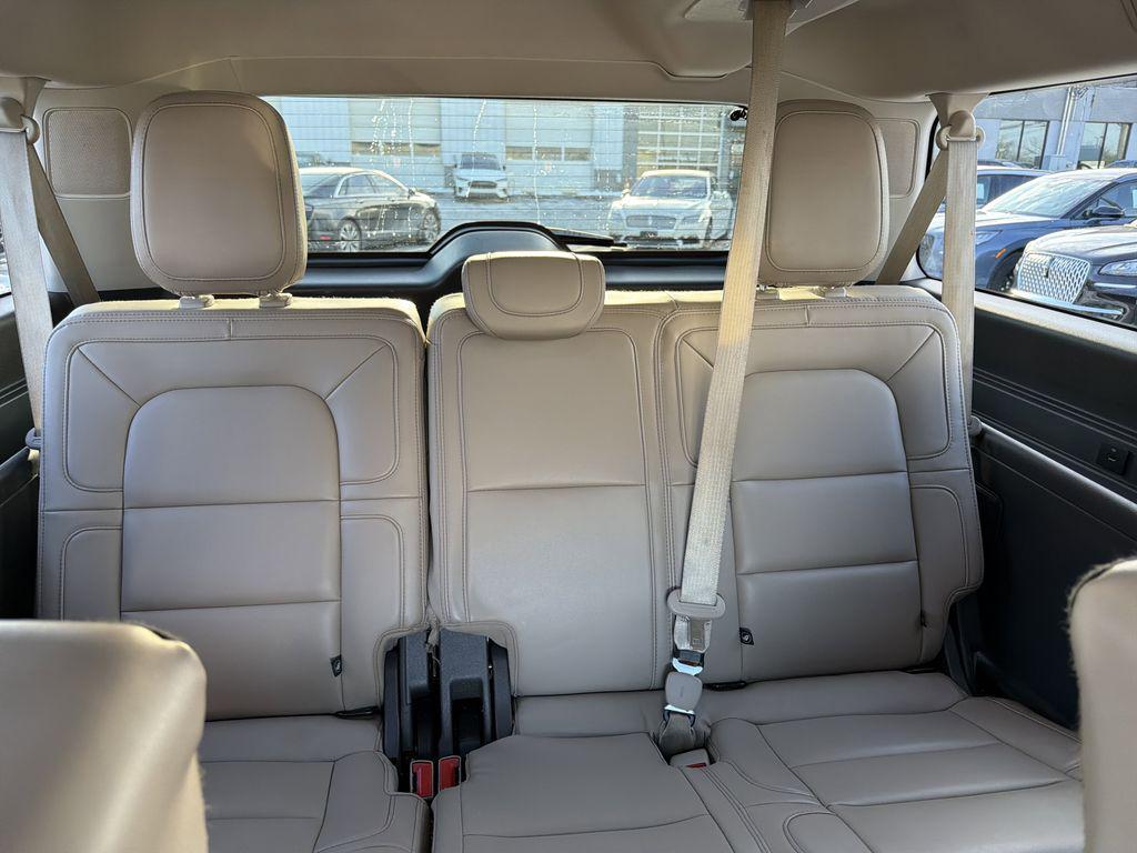 used 2022 Lincoln Navigator car, priced at $53,890