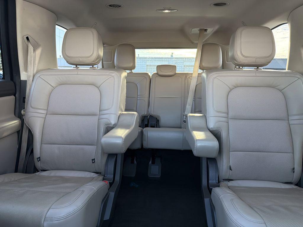 used 2022 Lincoln Navigator car, priced at $53,890