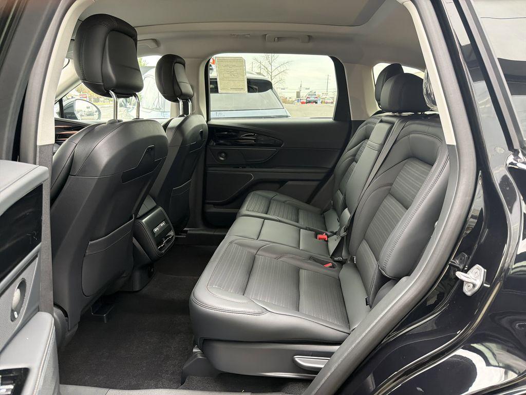 new 2026 Lincoln Nautilus car, priced at $65,206