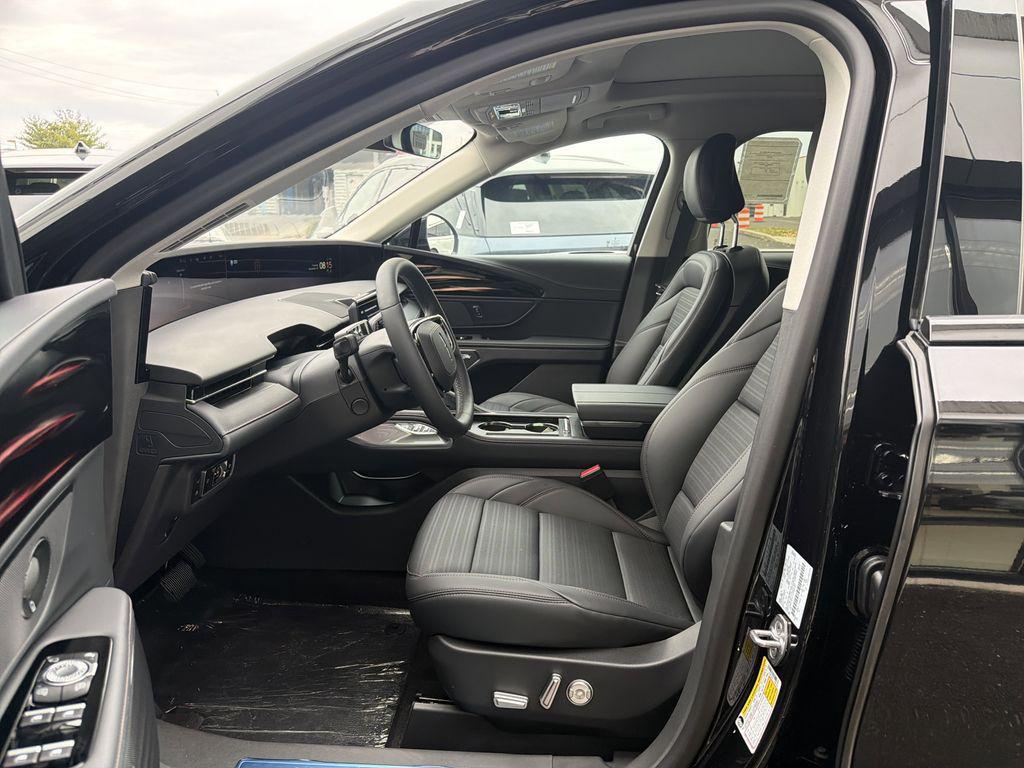 new 2026 Lincoln Nautilus car, priced at $65,206