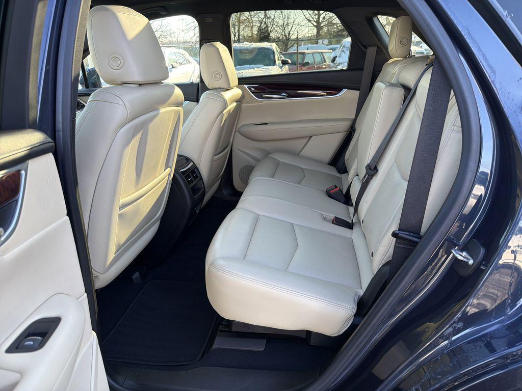 used 2018 Cadillac XT5 car, priced at $17,890