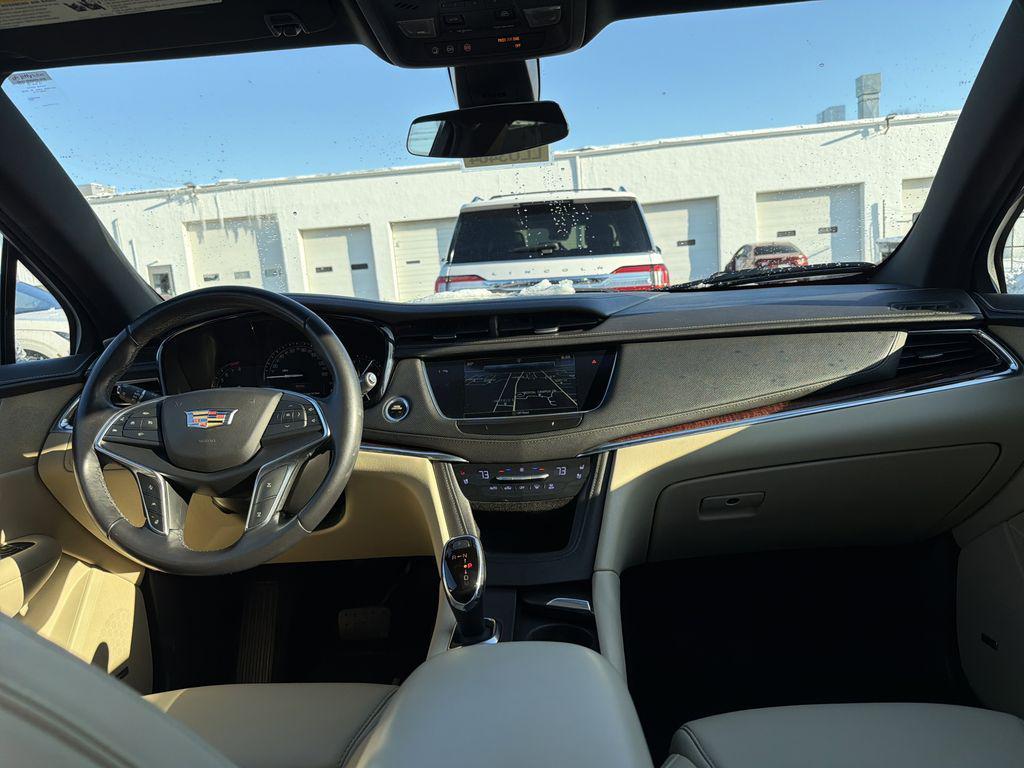 used 2018 Cadillac XT5 car, priced at $17,890