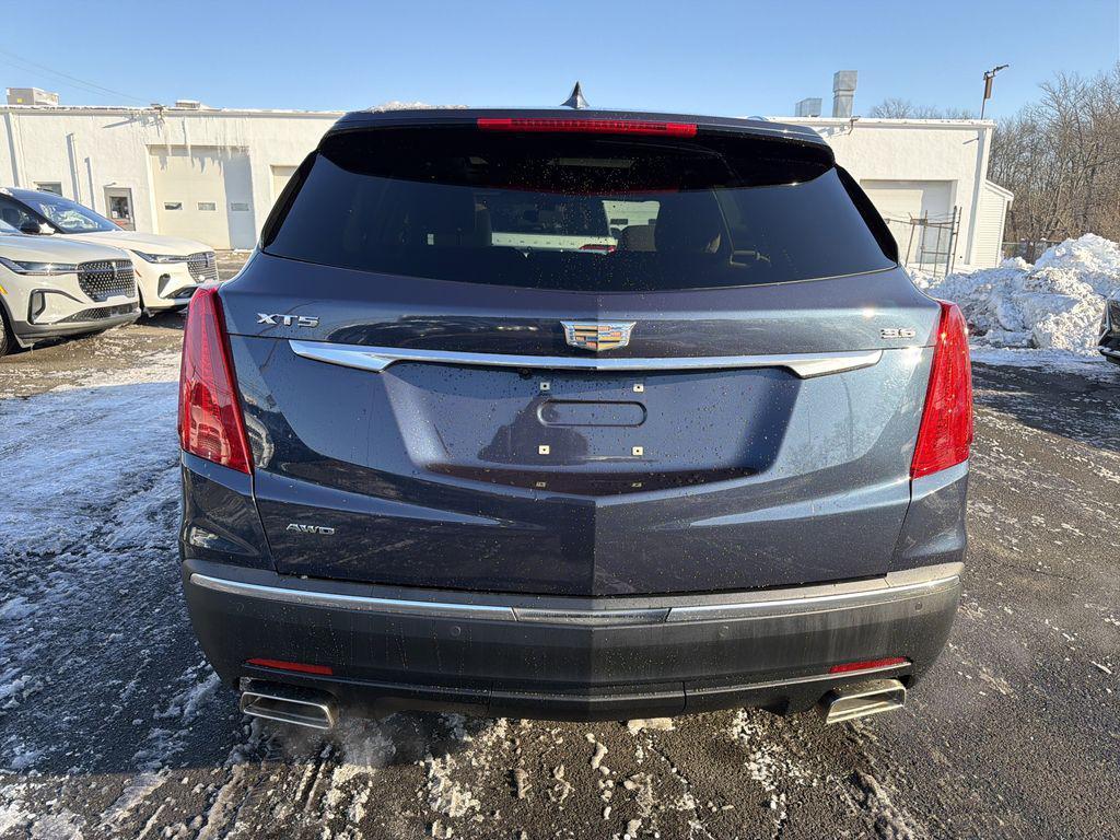 used 2018 Cadillac XT5 car, priced at $17,890