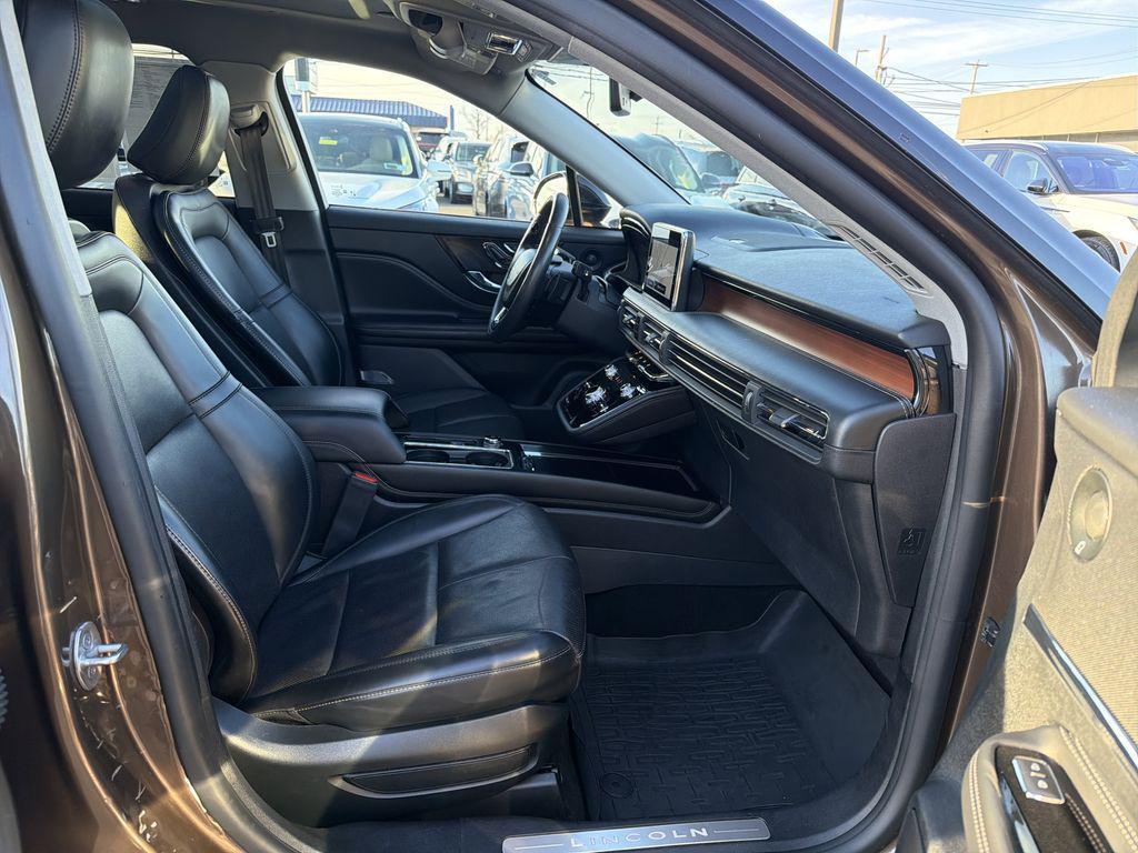 used 2022 Lincoln Corsair car, priced at $26,890