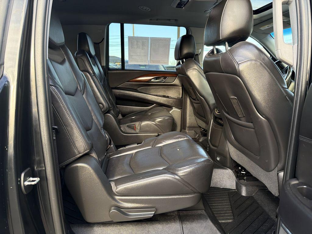 used 2018 Cadillac Escalade ESV car, priced at $34,890
