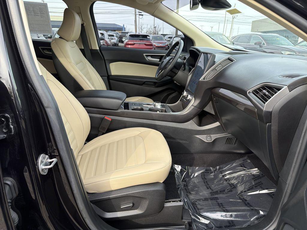 used 2023 Ford Edge car, priced at $24,890