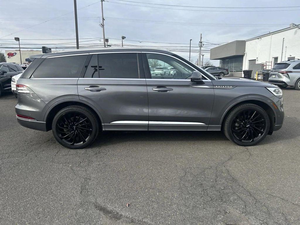 used 2022 Lincoln Aviator car, priced at $45,890