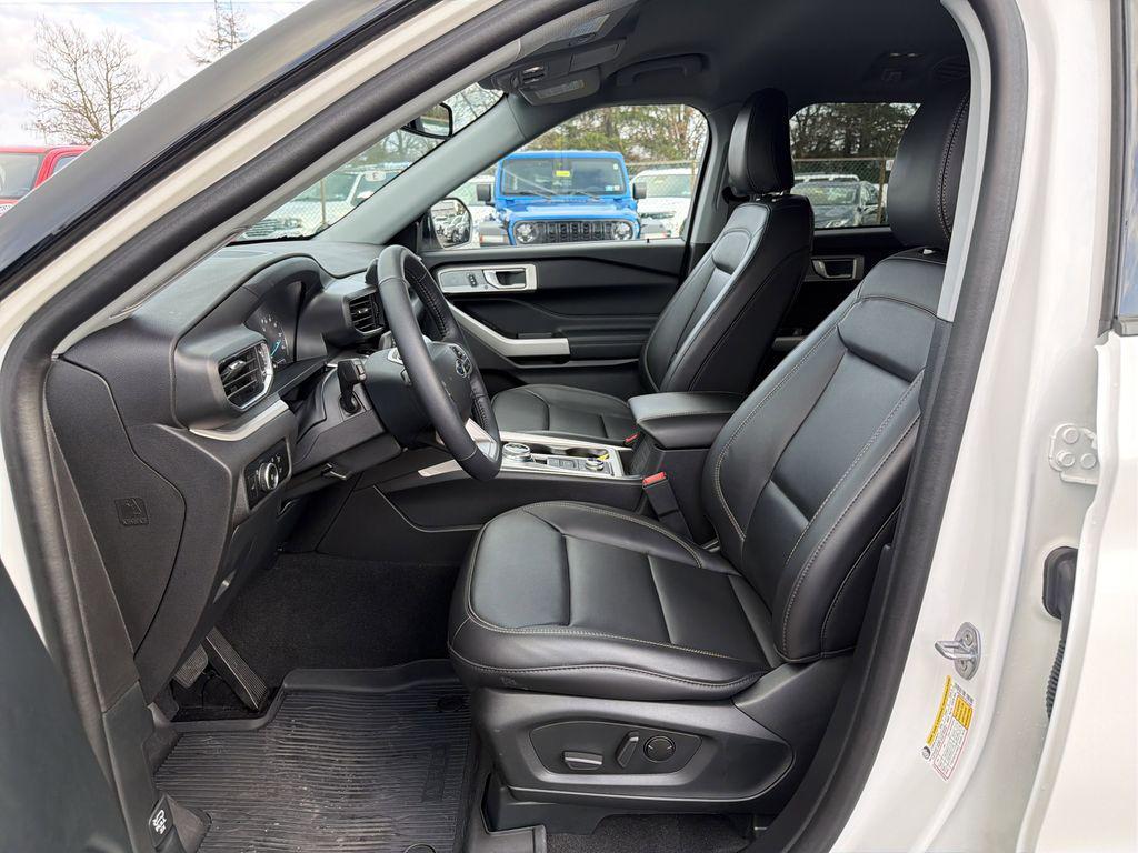 used 2023 Ford Explorer car, priced at $33,890