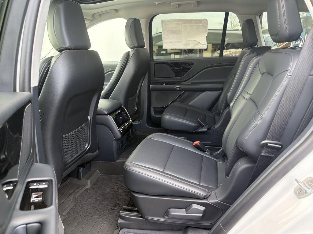 new 2026 Lincoln Aviator car, priced at $64,852