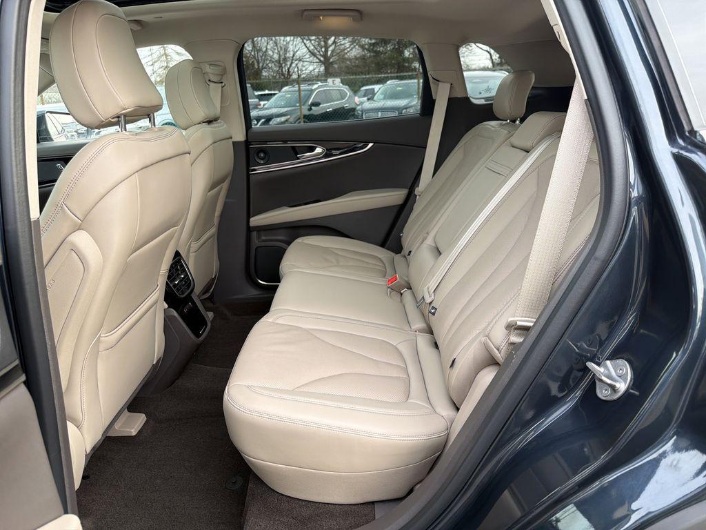 used 2022 Lincoln Nautilus car, priced at $34,890