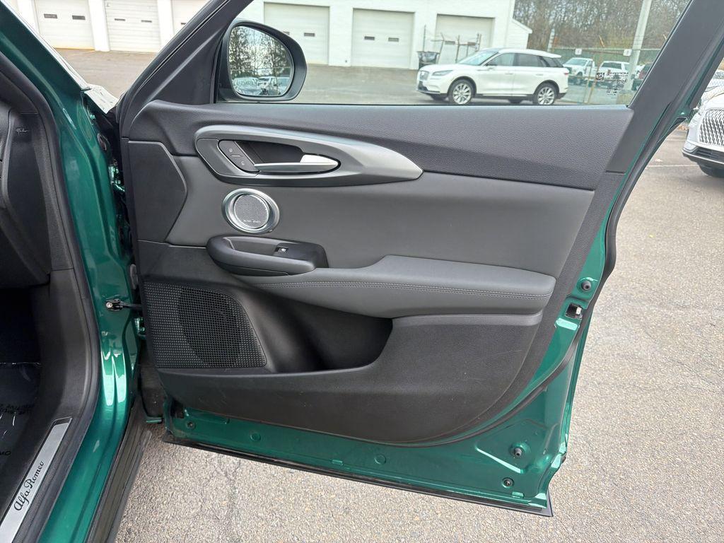 used 2024 Alfa Romeo Tonale car, priced at $29,890