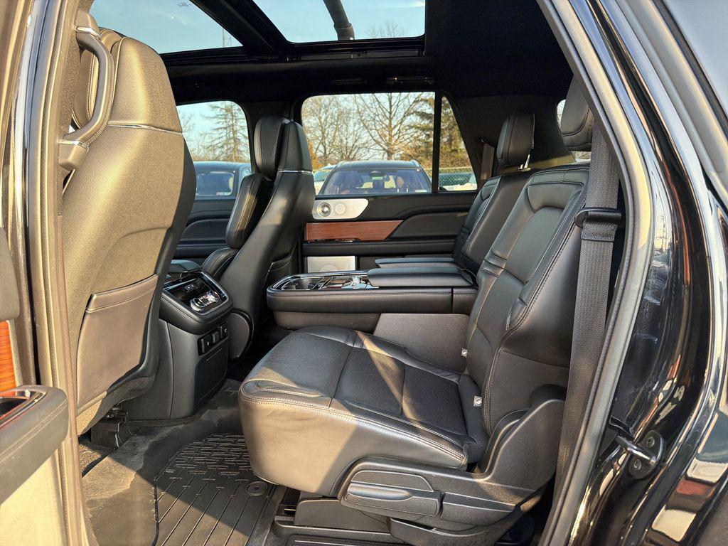 used 2019 Lincoln Navigator L car, priced at $29,890