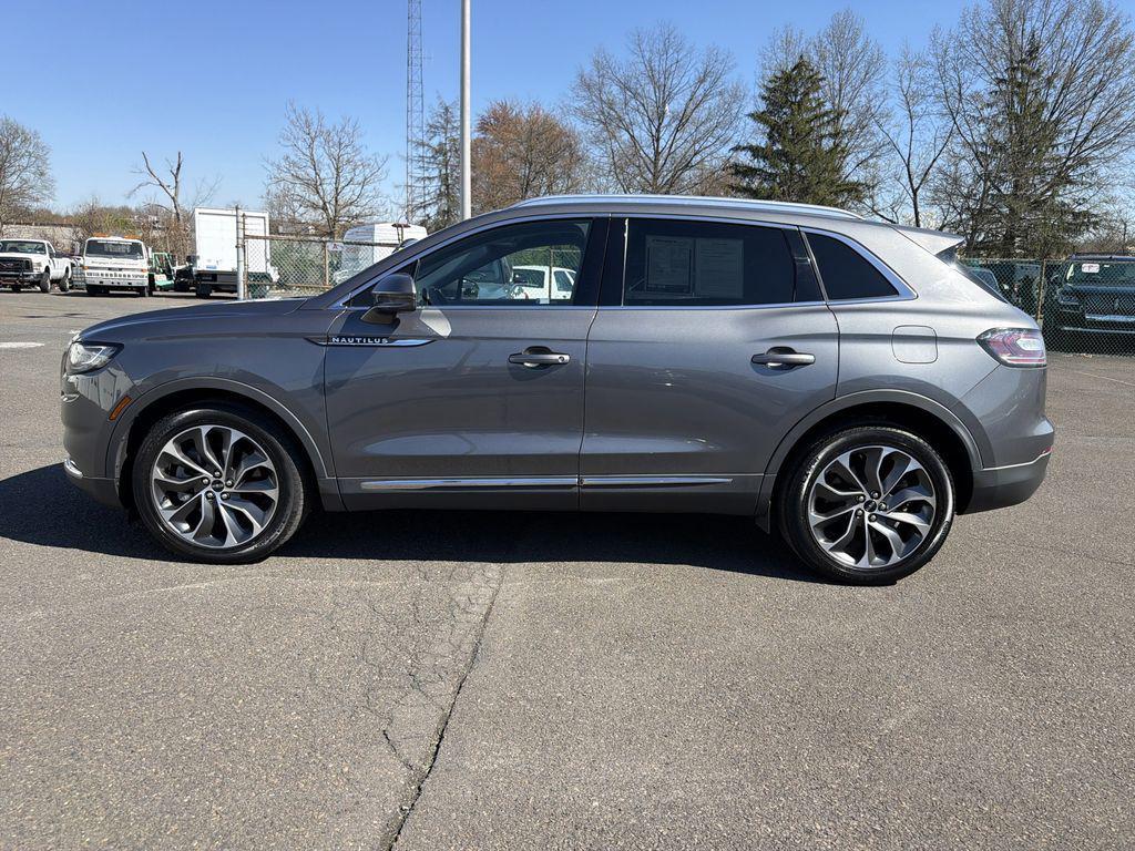 used 2022 Lincoln Nautilus car, priced at $34,380