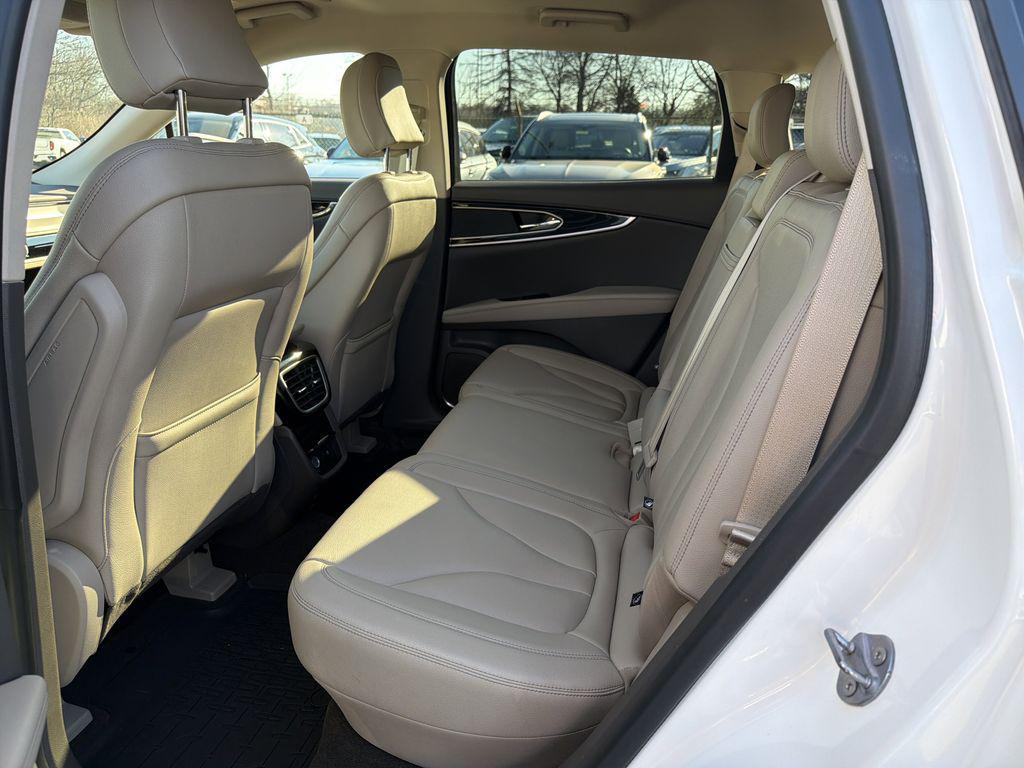 used 2023 Lincoln Nautilus car, priced at $32,890