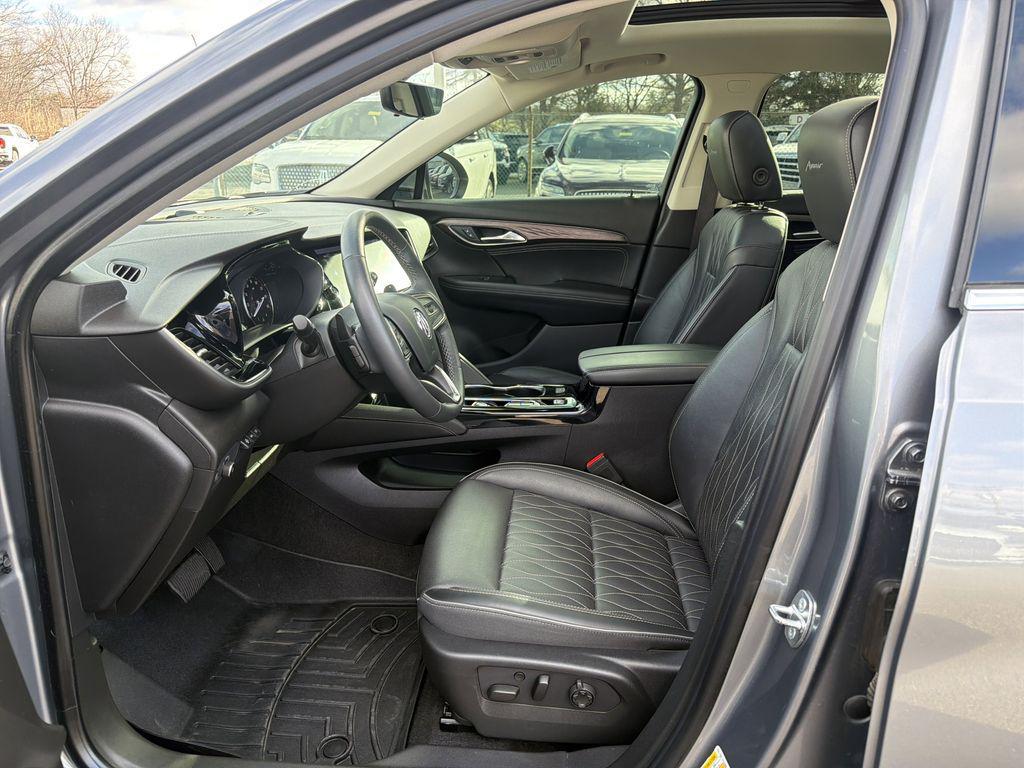 used 2021 Buick Envision car, priced at $23,890