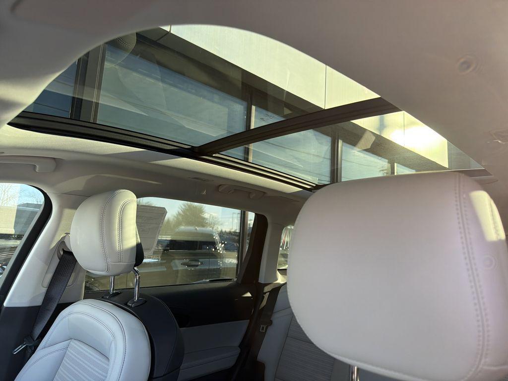 new 2026 Lincoln Nautilus car, priced at $64,059