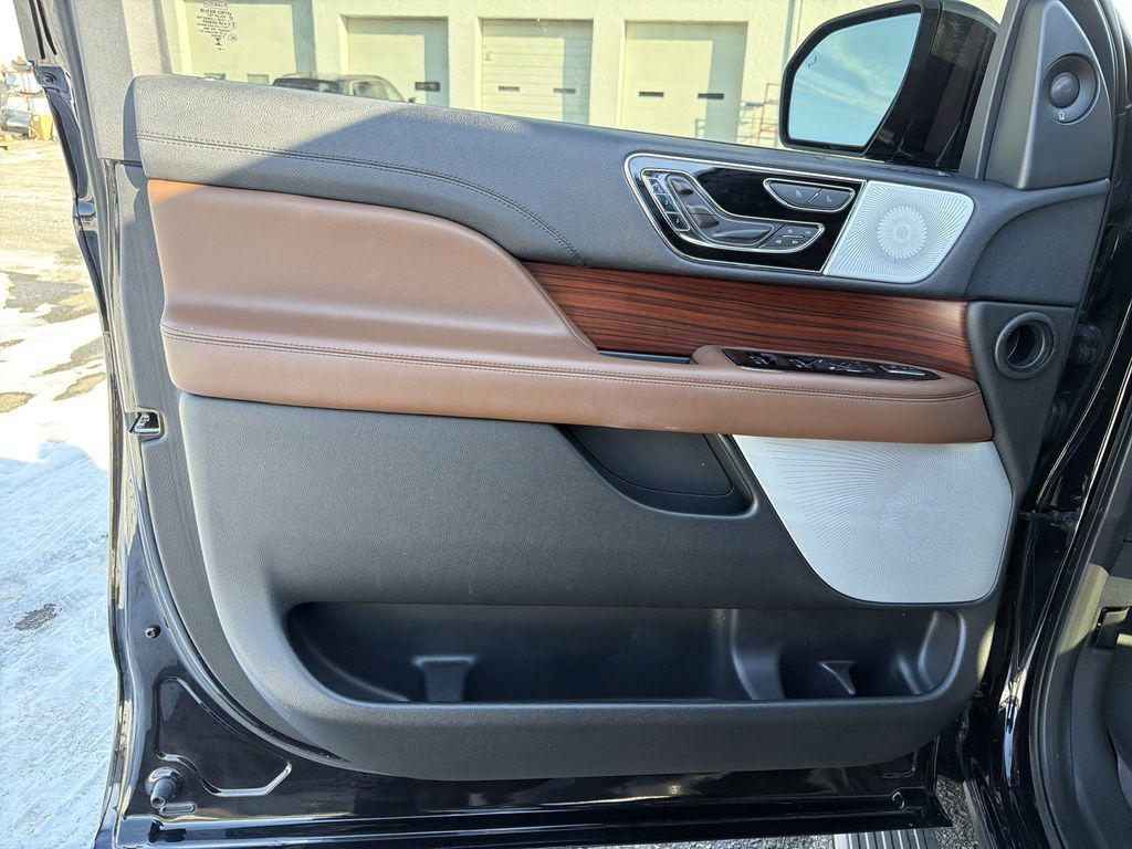 used 2023 Lincoln Navigator car, priced at $62,890