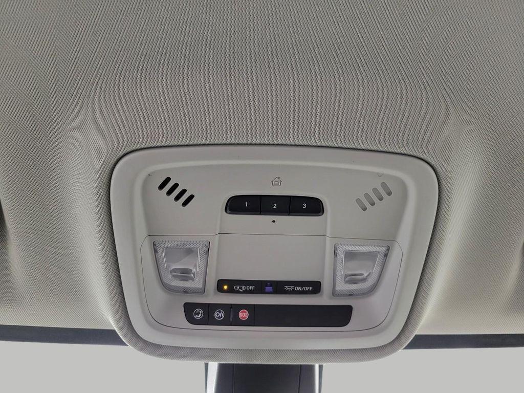 used 2019 Chevrolet Traverse car, priced at $25,196