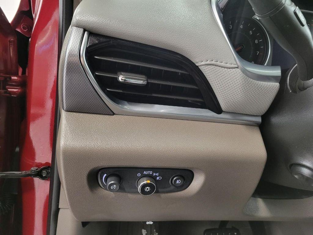 used 2019 Chevrolet Traverse car, priced at $25,196