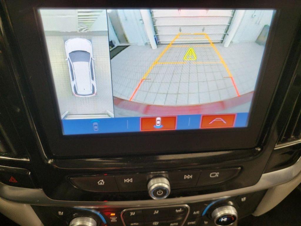 used 2019 Chevrolet Traverse car, priced at $25,196