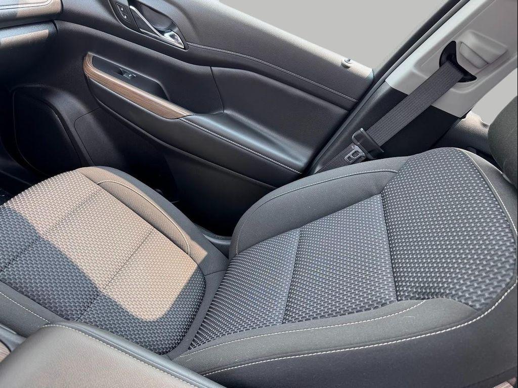 used 2023 GMC Acadia car, priced at $28,282