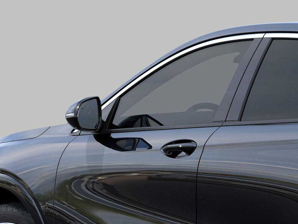 new 2025 Buick Envista car, priced at $30,326