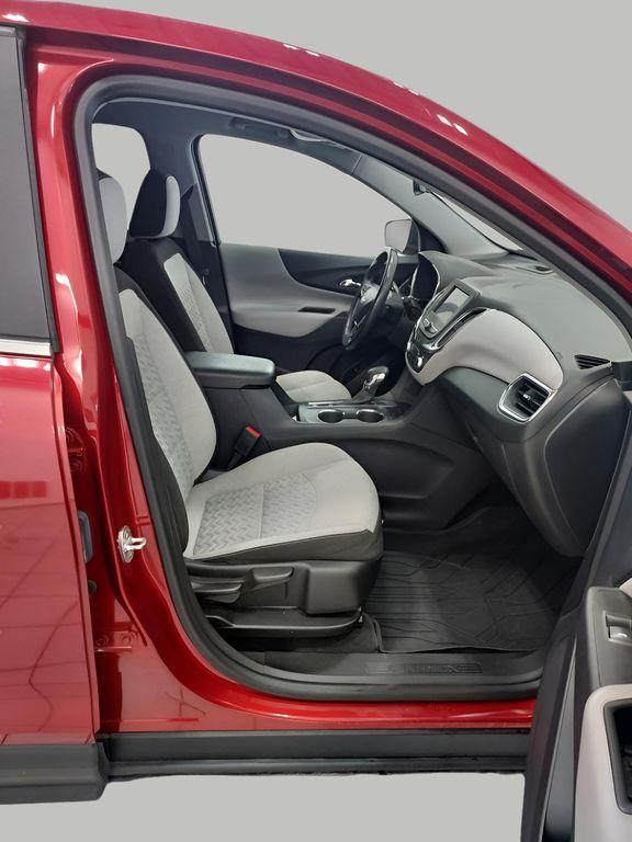 used 2022 Chevrolet Equinox car, priced at $15,337