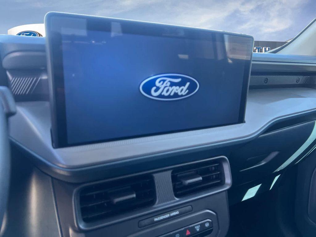 used 2025 Ford Maverick car, priced at $29,888