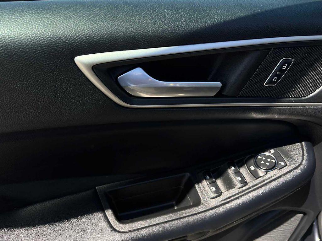 used 2022 Ford Edge car, priced at $22,988