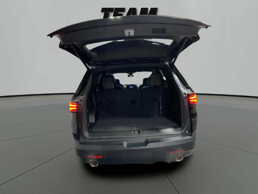 used 2022 Chevrolet Traverse car, priced at $30,417