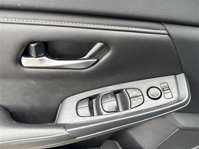 new 2025 Nissan Sentra car, priced at $22,276