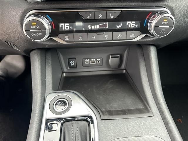 new 2025 Nissan Sentra car, priced at $22,276