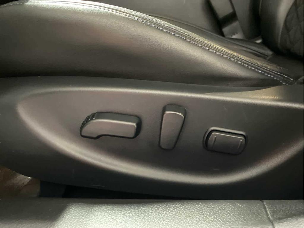 used 2017 Nissan Maxima car, priced at $13,176