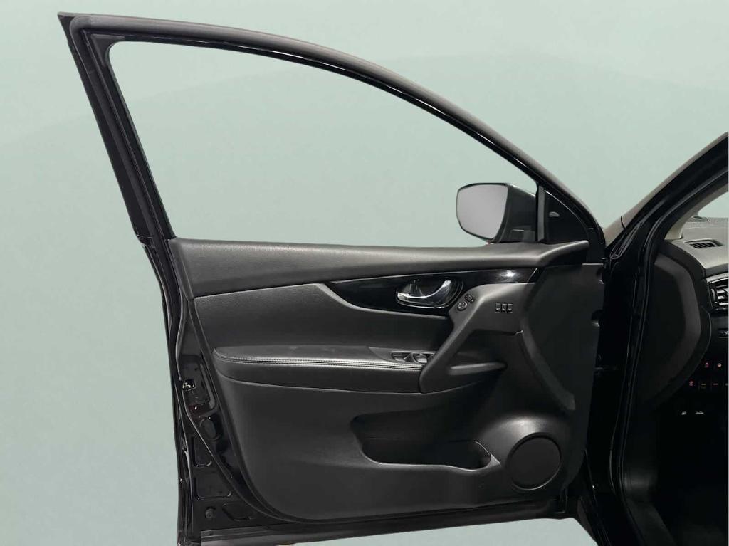 used 2022 Nissan Rogue Sport car, priced at $22,788