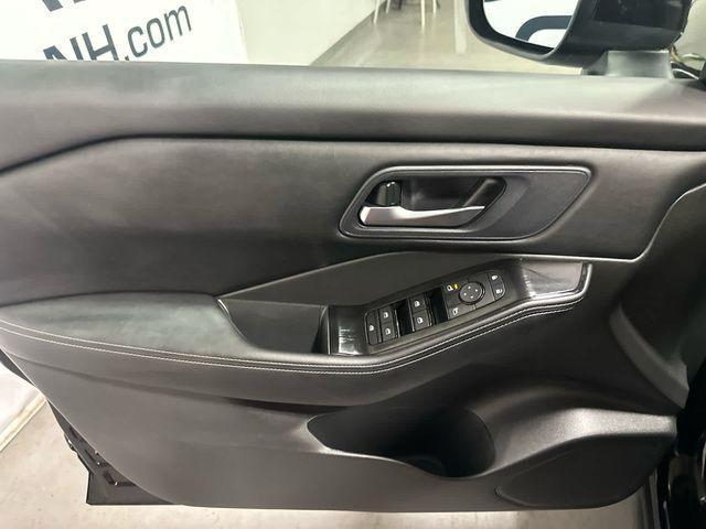 used 2024 Nissan Rogue car, priced at $24,387