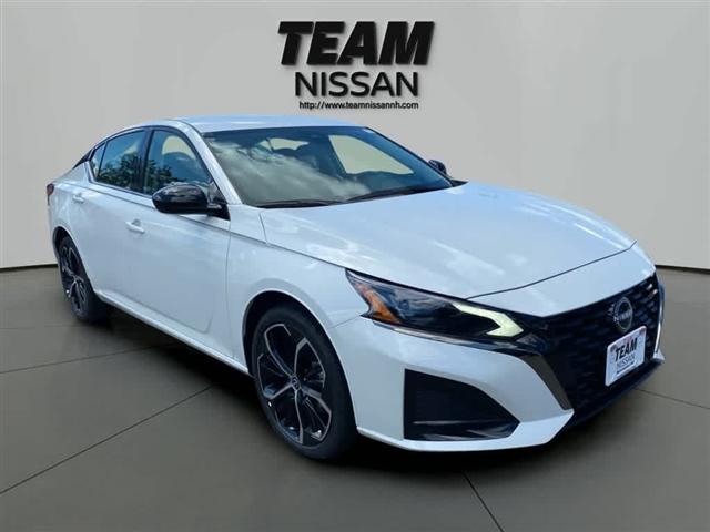 new 2025 Nissan Altima car, priced at $30,723